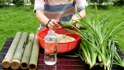 THỬ NẤU CƠM BẰNG ỐNG NỨA (CƠM LAM)