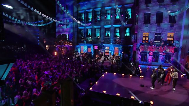 Martin Lawrence Accepts His Hip Hop Honor Award _ Hip Hop Honors - The 90's Game Changers-uQpNm9QqLgw