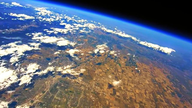 Ils envoient une GoPro dans l'espace attachée à un Ballon Météo au-dessus de Denver !