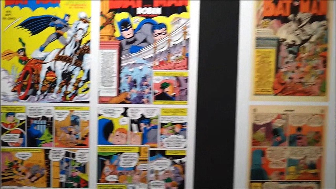 Fumetti riprodotti su pannelli