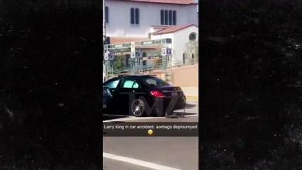Larry King in Bev Hills Car Accident _ TMZ-hfhVdN7Vk2c