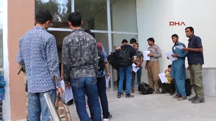 Erzincan 50 Kişilik Otobüsten 125 Kaçak Çıktı