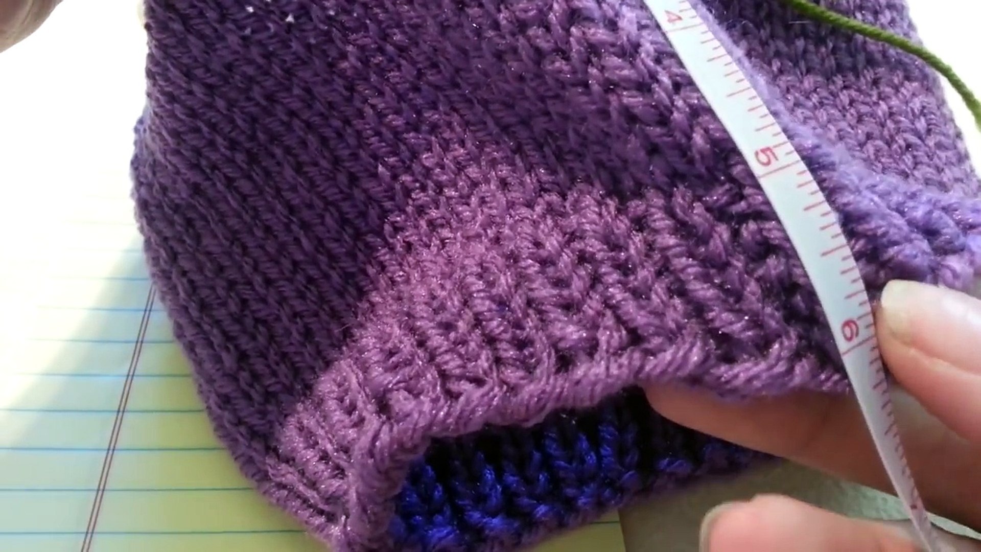 ⁣Classic Fitted Beanie | Knit Pattern | Knitting Tutorial