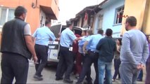 Bursa Gözaltına Alınan Şüphelinin Yakınları Polise Saldırdı: 10 Gözaltı