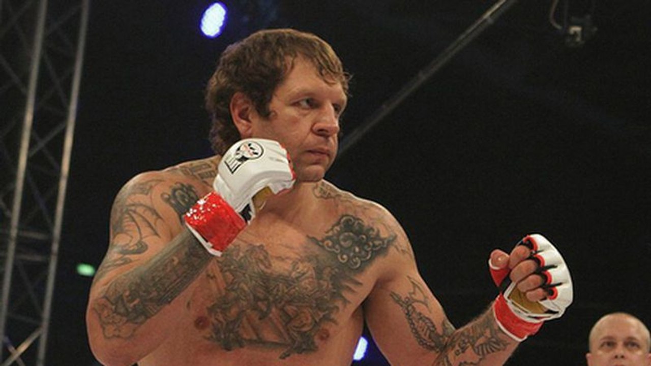 Александр Емельяненко бой (2017) видео