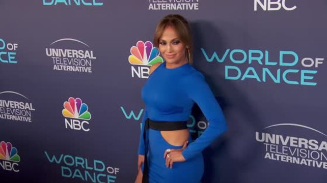 Jennifer Lopez Finally Locates Missing Family in Puerto Rico