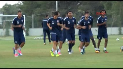 Antalyaspor'un Yeni Teknik Direktörü Leonardo İşbaşı Yaptı