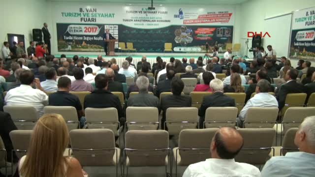 Van 8'inci Turizm ve Seyahat Fuarı Kapılarını Açtı