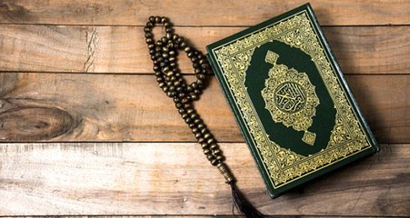 İslam Karşıtlığında Sınır Tanımıyorlar! Çin Polisi, Kuran-ı Kerim'leri Tek Tek Topluyor