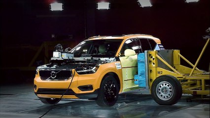 2018 Volvo XC40 Essai de collision à impact latéral 50 km / h (31 mi / h)