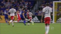 Kaká faz belo gol em goleada do Orlando City; assista!