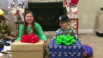 KIDS REACTIONS To Kitten And Puppy Surprise On Christmas Compilation 2017