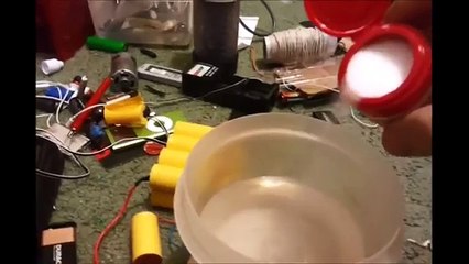 How to make your own high capacity rechargeable battery (lead alum)