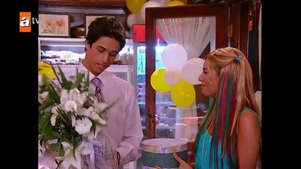 Selenanın ilk müşterisi! by Jared George