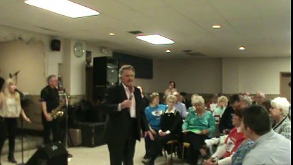 Ronnie Dove sings 'Right Or Wrong' Maryland November 2015