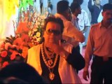 [MP4 480p] Bollywood Celebrities visited Sanjay Dutt's house to attend Mata ki Chawki - 07