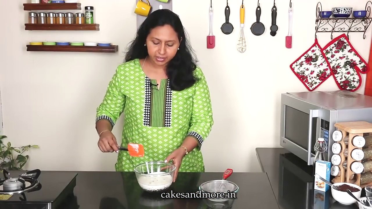 How to make an easy Chocolate Cake icing / frosting (ganache) with Amul Cream