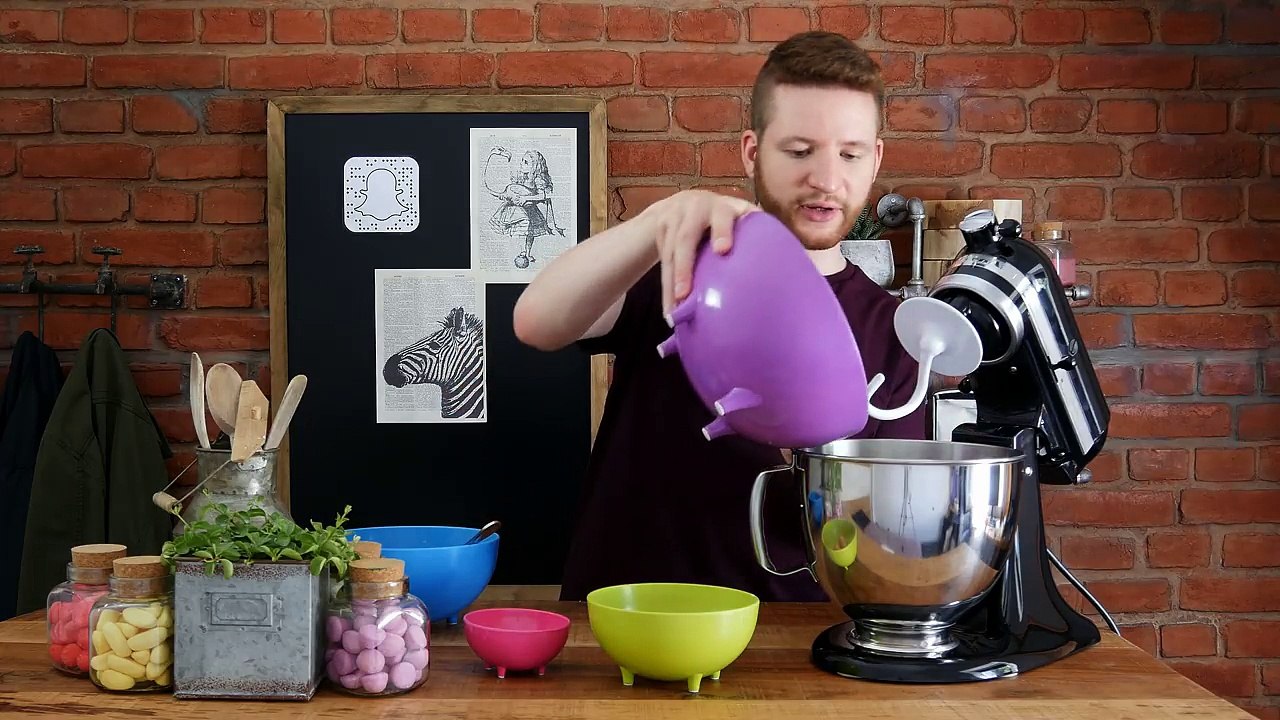 CRASH TEST  - faire des DONUTS fluorescents-pAhbyG_7xH8