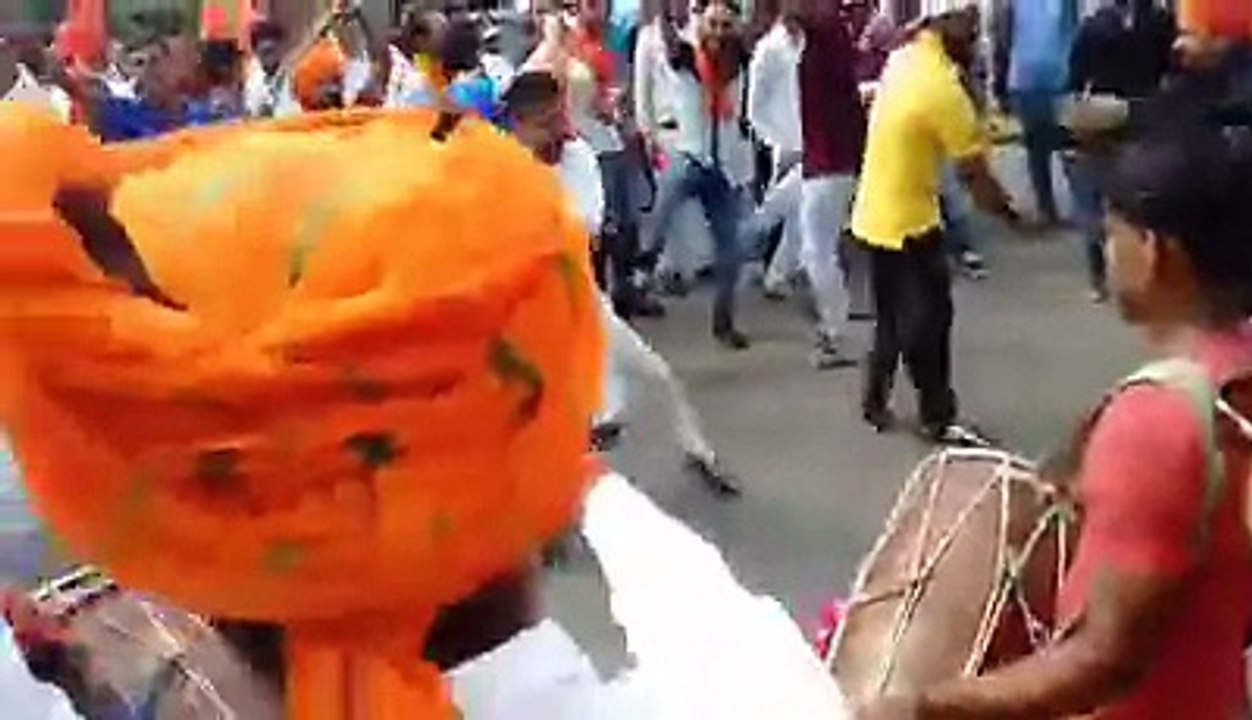 राजपूतो की ऐसी तलवारबाजी देख कर अच्छे से अच्छ इंसान भी हार मान लेता हमारा खून ही ऐसा है !!