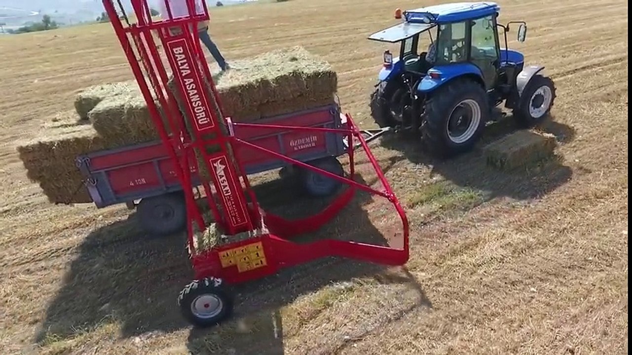 Bu sistemle balya yüklemek artık çok kolay