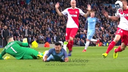 Hakemi Kandıran Çakal Futbolcular ● En Komik Anlar ● HD