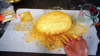 DIY GIANT GOLDEN GLITTER EGG BATH BOMB!-7dIMn5zMd7w