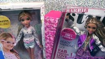 Chị Bí Đỏ Mở Búp bê Nikki Có Khớp Và Búp Bê Mỹ Adrienne New Mc2 Core Doll- Adrienne Attoms & Nikki