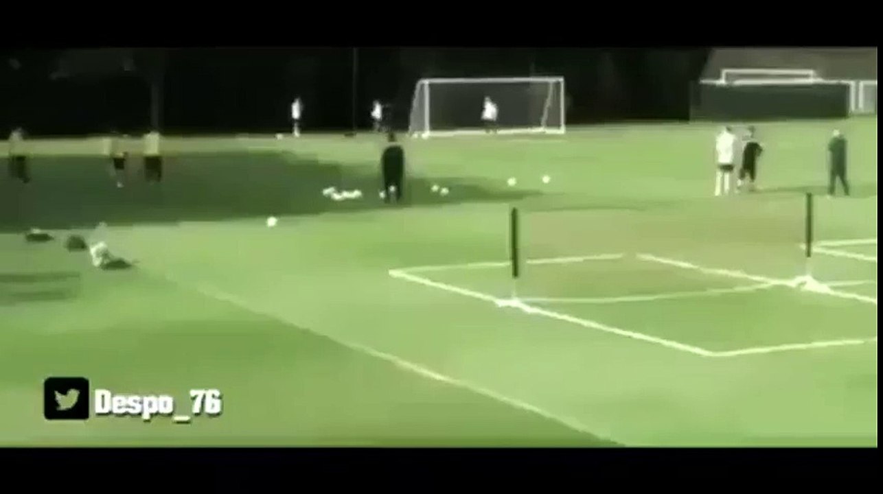 Alvaro Negredo'nun antrenmanda attığı muhteşem gol!