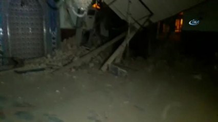 Ağacın Camide Yol Açtığı Hasar Gün Ağarınca Ortaya Çıktı