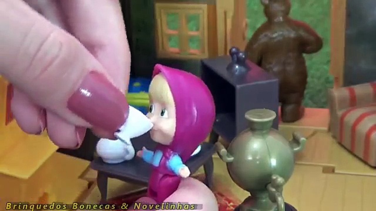 Masha e o Urso brinquedo Casa do urso - Masha and the Bear toy - juguetes masha y el oso