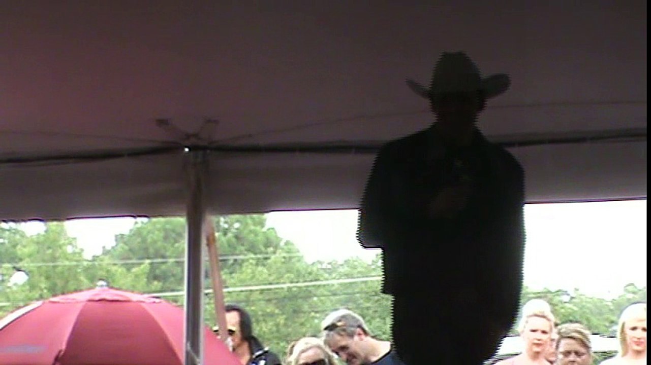 Cody Slaughter sings 'Honky Tonk Angel' Elvis Week 2015