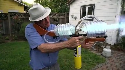 Il crée un canon à boules de Plasma avec du Gaz !