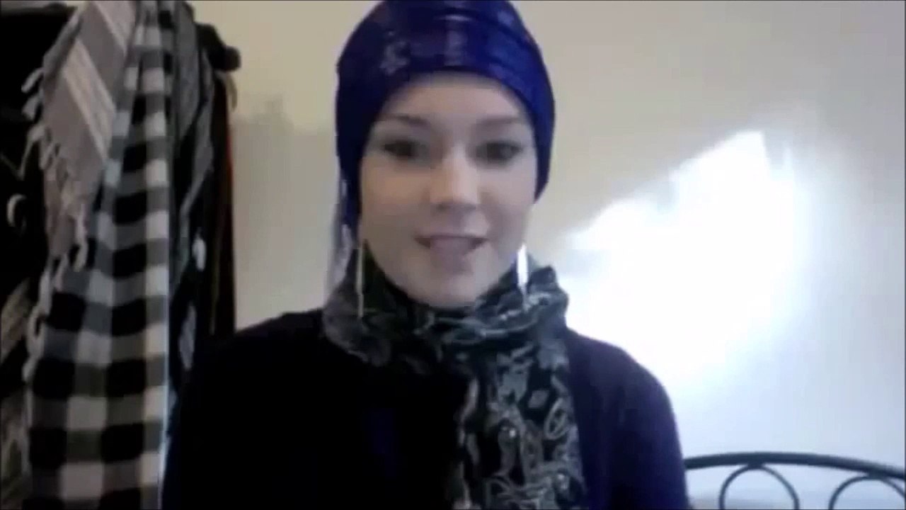 A RUSSIAN WOMAN CONVERTS TO ISLAM