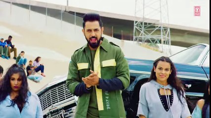 Gippy Grewal Feat Bohemia- Car Nachdi Official Video - Jaani, B Praak - Parul Yadav - YouTube