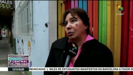 México: con temor y dudas, padres acatan reinicio de clases