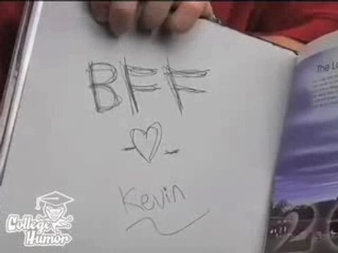 Parodie Avril Lavigne - Girlfriend