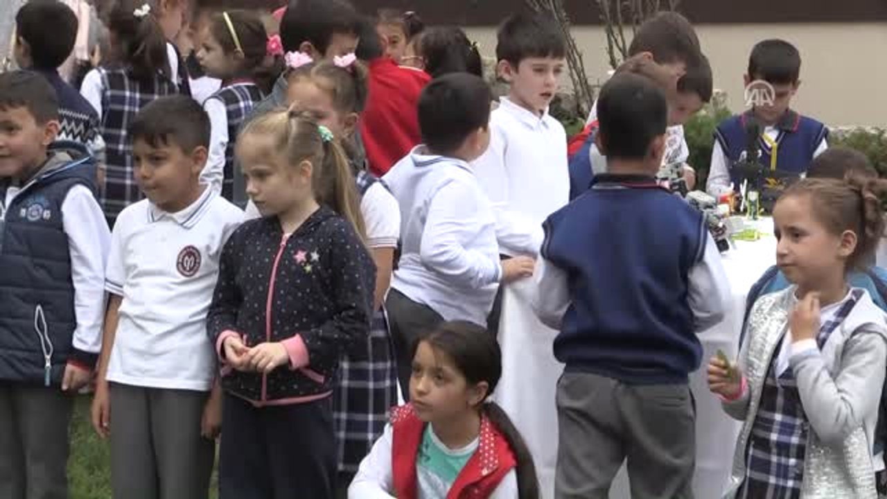Çocuklar "Topaç Şenliği"Nde Eğlendi