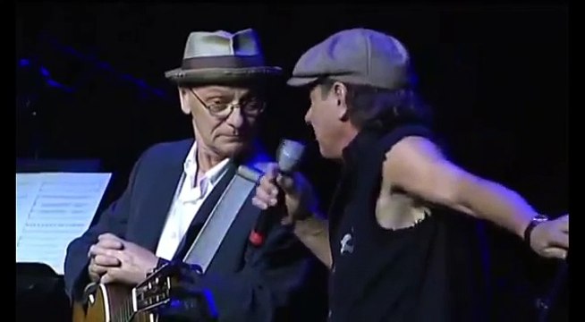 AC/DC - Brian Johnson e Billy Mitchell - Geordies Lost His Liggie (Geordie) - 2006