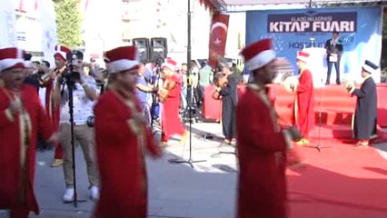 Elazığ Belediyesi 1.kitap Fuarı Açıldı