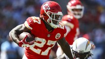 Travis Kelce: Kareem Hunt is a humble, hardworking kid