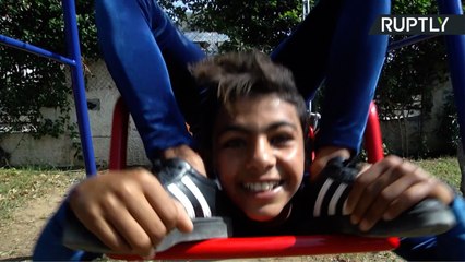 Conheça o garoto elástico palestino