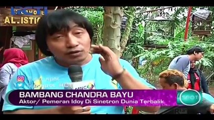 Download Video: Keluarga Besar Sinetron Dunia Terbalik Rutin Beri Santunan ke Anak Yatim dan Duafa