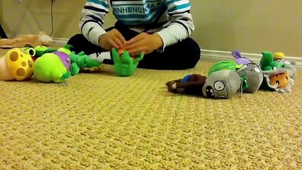 Peters Plants vs. Zombies plush!