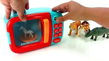 Learn Names And Sounds of Wild Zoo Animals/Pretend play Microwave/Schleich,Safari Ltd toys/Kids Fun