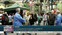 Chilenos participan en plebiscito sobre el sistema de pensiones