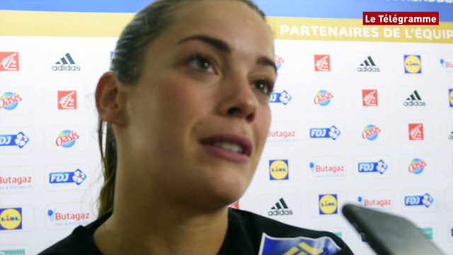 Handball. France - Brésil : 23-21. Cléopâtre Darleux : nickel