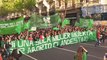 Miles de manifestantes argentinos reclaman mayor despenalización del aborto