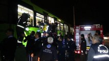 Bursa'da Güvenlik Duvarını Aşan Şahıs, Kendisini Metronun Önüne Attı