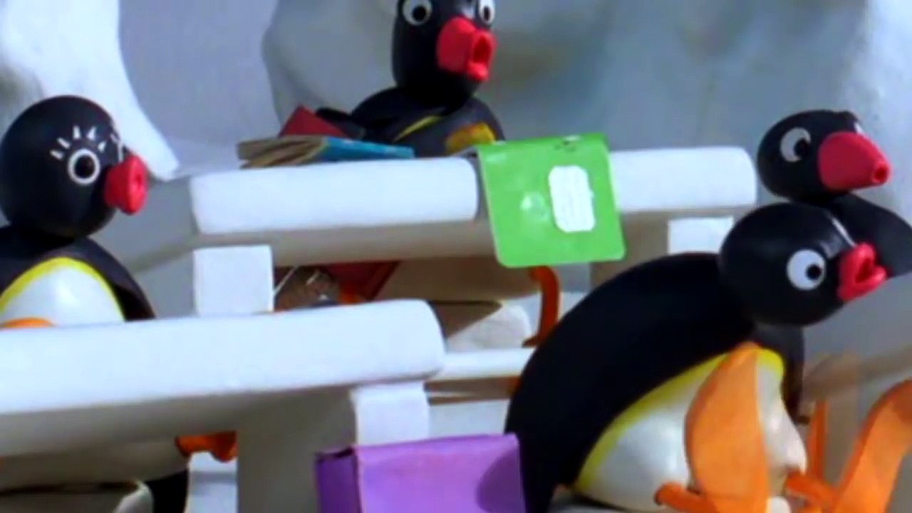 Pingu And The Toy Shop 02