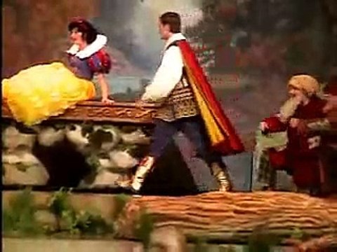 Snow White: An Enchanting Musical Part 4